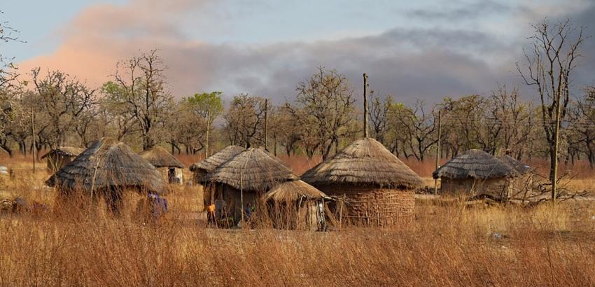 afrikai-falu-napelem